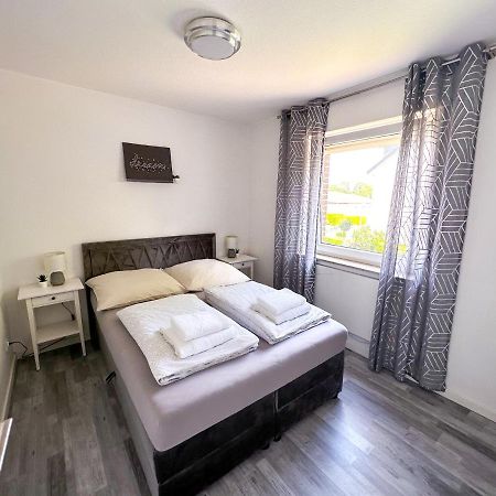 Stilvolles, Frisch Renoviertes 2Zi Apartment Mit Kueche Und Balkon In Kliniknaehe Bad Oeynhausen Exteriör bild