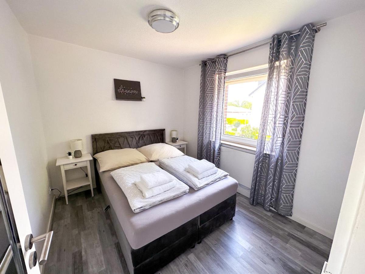 Stilvolles, Frisch Renoviertes 2Zi Apartment Mit Kueche Und Balkon In Kliniknaehe Bad Oeynhausen Exteriör bild