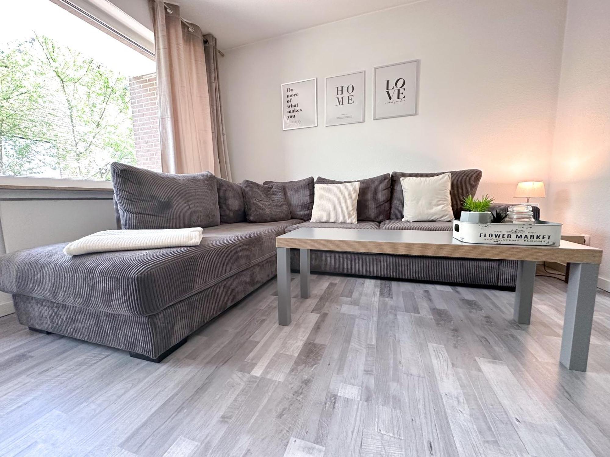Stilvolles, Frisch Renoviertes 2Zi Apartment Mit Kueche Und Balkon In Kliniknaehe Bad Oeynhausen Exteriör bild